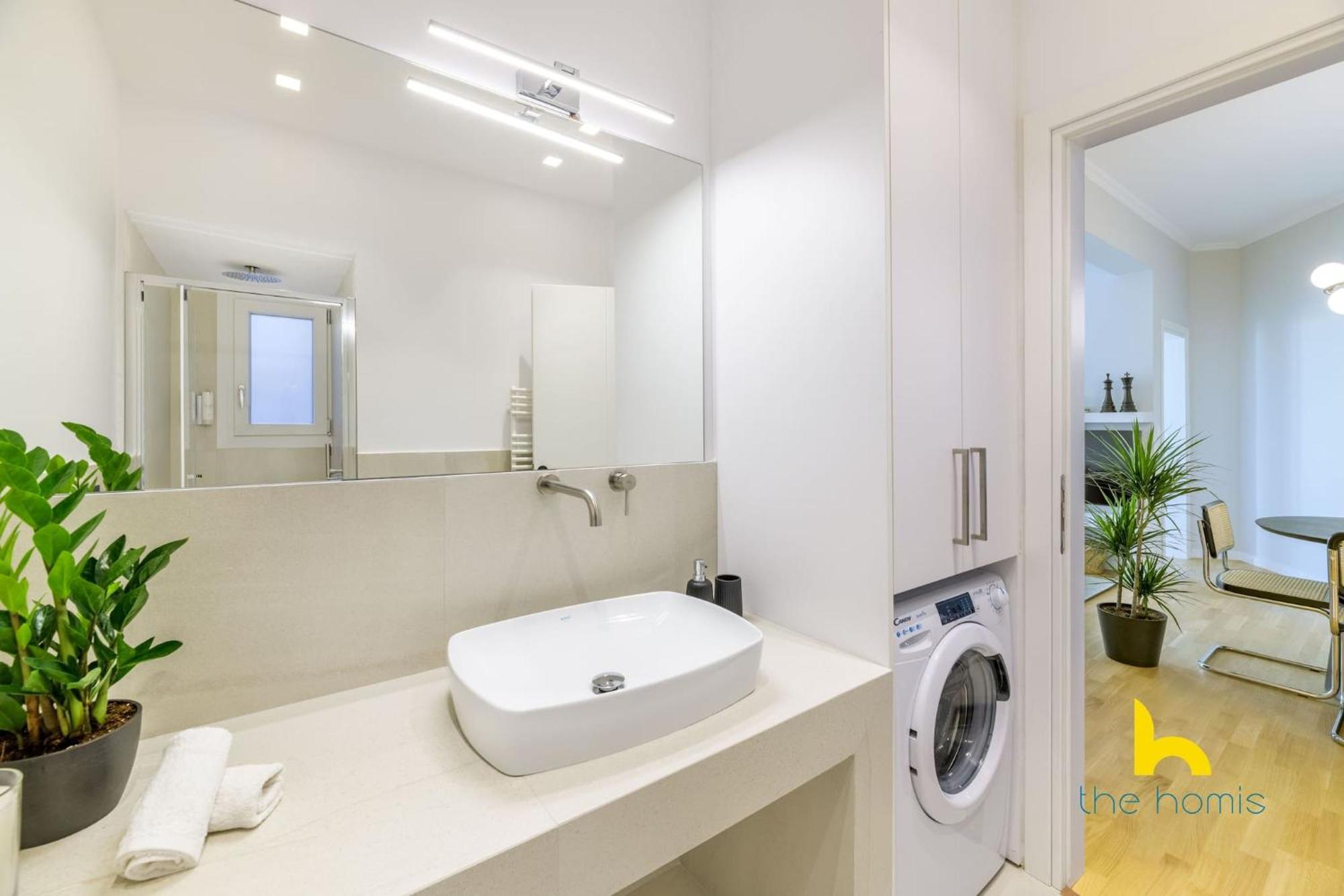 Sun-Splashed 2-Bdr Corner Apartment With Hillside Views! Athen Eksteriør bilde