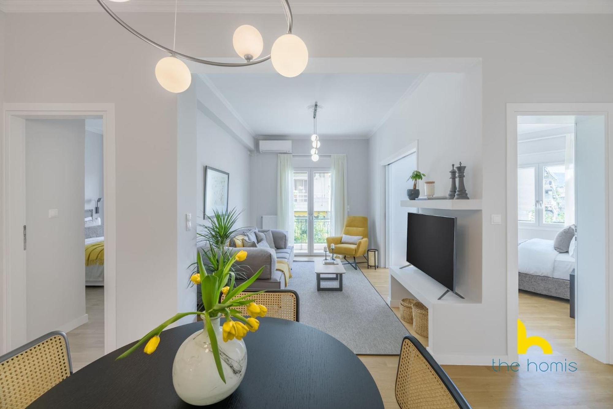 Sun-Splashed 2-Bdr Corner Apartment With Hillside Views! Athen Eksteriør bilde